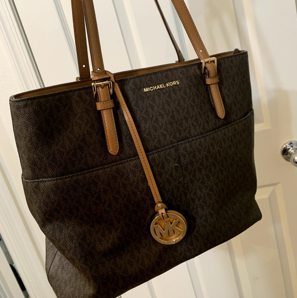 Michael kors purse